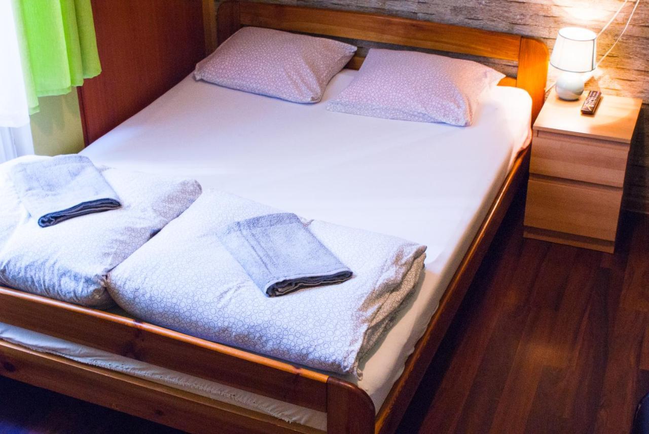 Smocza Jama Hostel Krakow Ngoại thất bức ảnh
